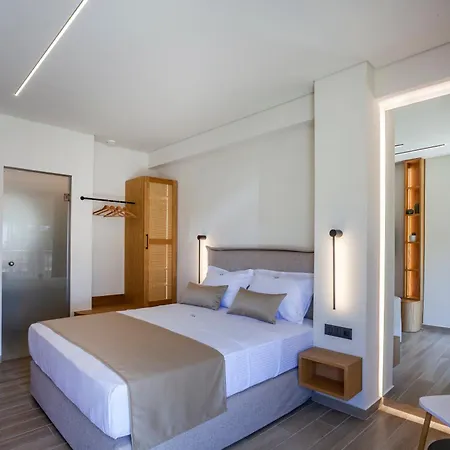 Aliston Deluxe Living - Adults Only Apartman