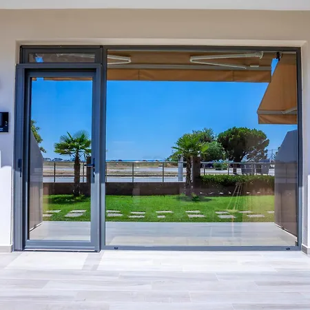 Apartment Aliston Deluxe Living - Adults Only