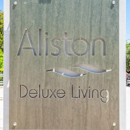 Aliston Deluxe Living - Adults Only